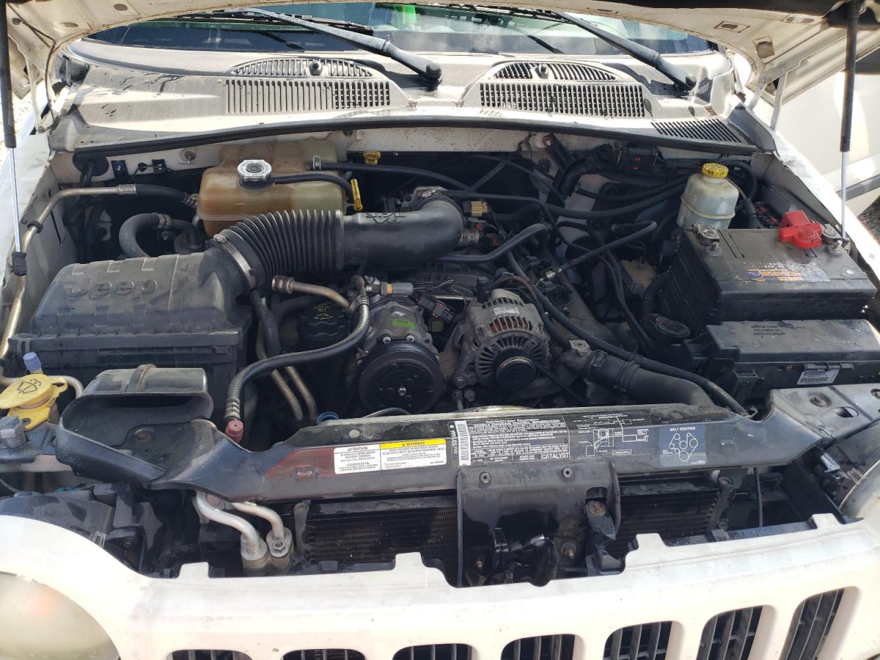 1J4GL48K15W536733 2005 Jeep Liberty Sport 1J4GL48K15W536733 2005 Jeep Liberty Sport