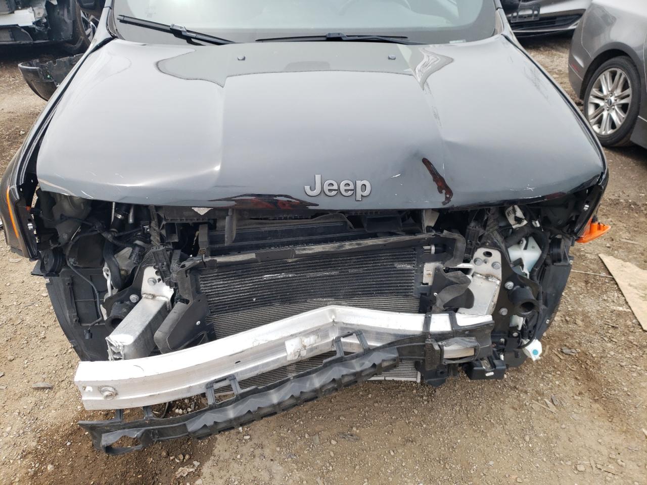 ZACNJBB11KPK16597 2019 Jeep Renegade Latitude