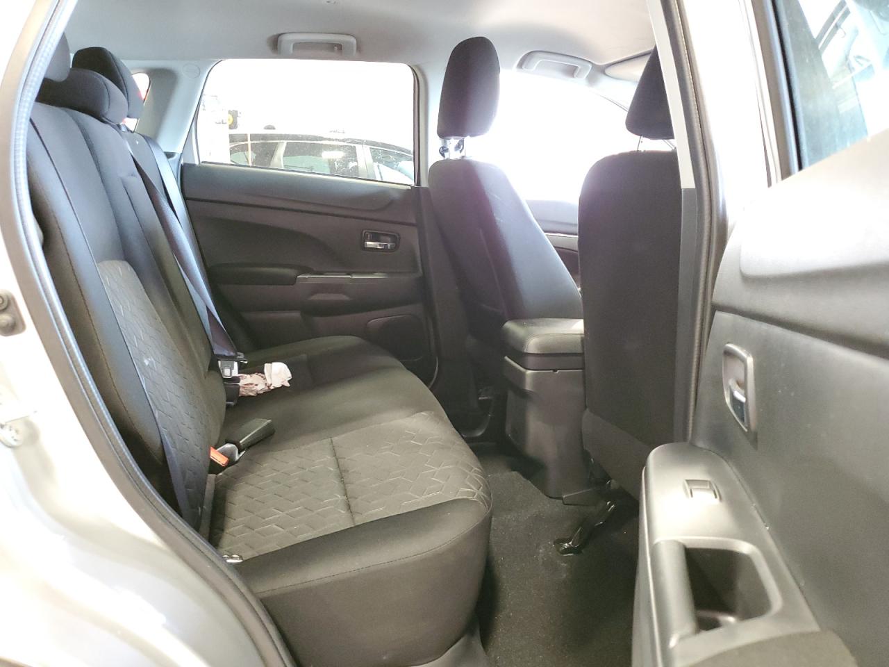 JA4APUAU2NU002805 2022 Mitsubishi Outlander Sport Es