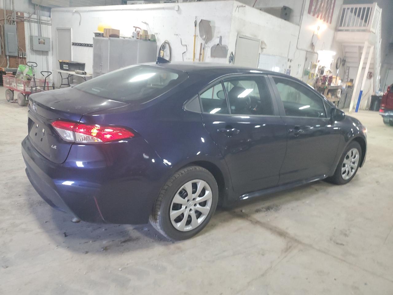 5YFEPMAE9MP265028 2021 Toyota Corolla Le