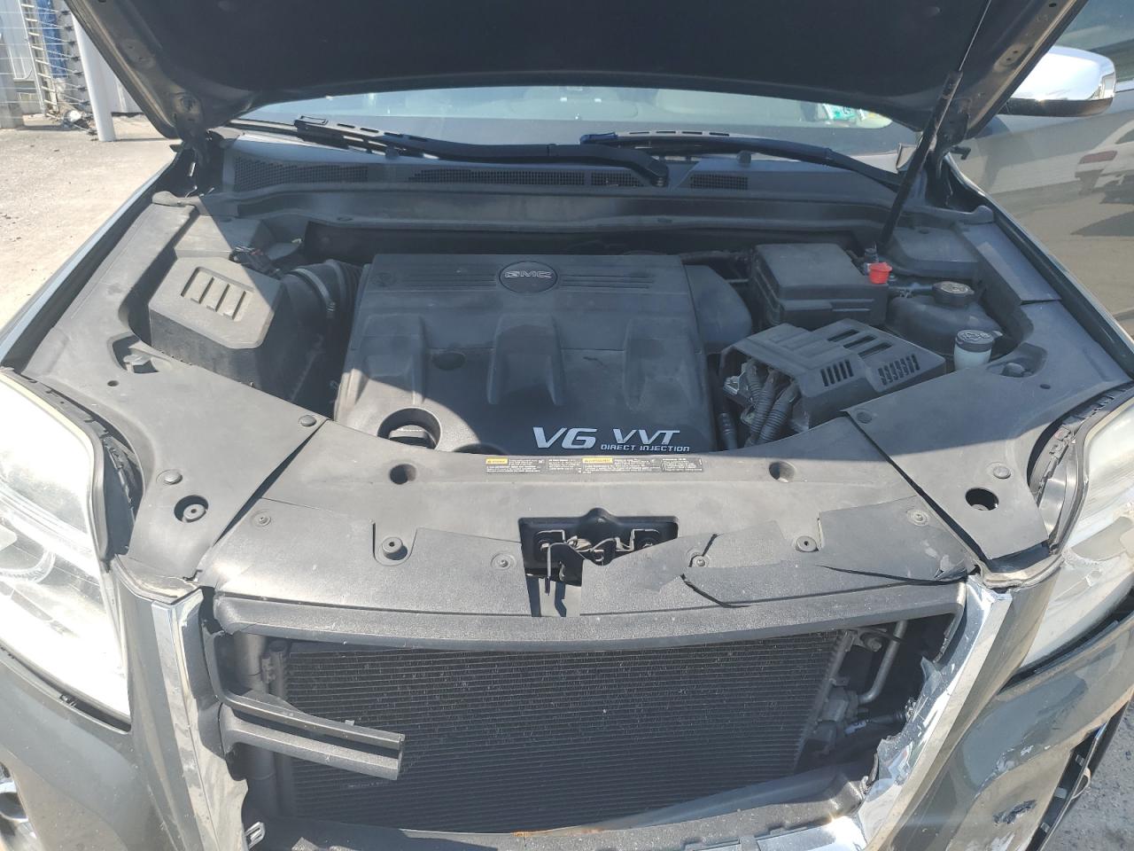 2GKFLXE37D6106685 2013 GMC Terrain Slt