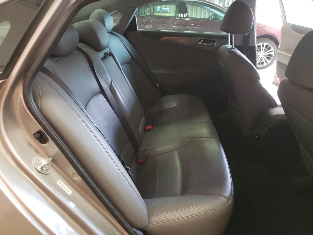 KMHEC4A4XDA068047 2013 Hyundai Sonata Hybrid