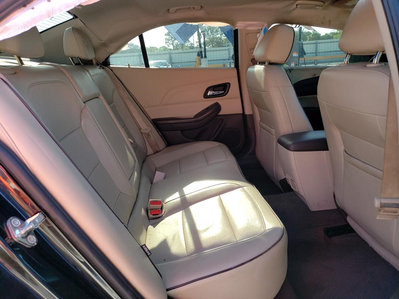 1G11G5SX1FF305867 2015 Chevrolet Malibu Ltz