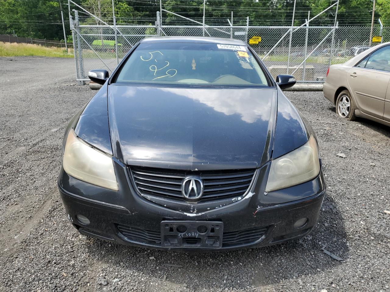 JH4KB16575C005423 2005 Acura Rl