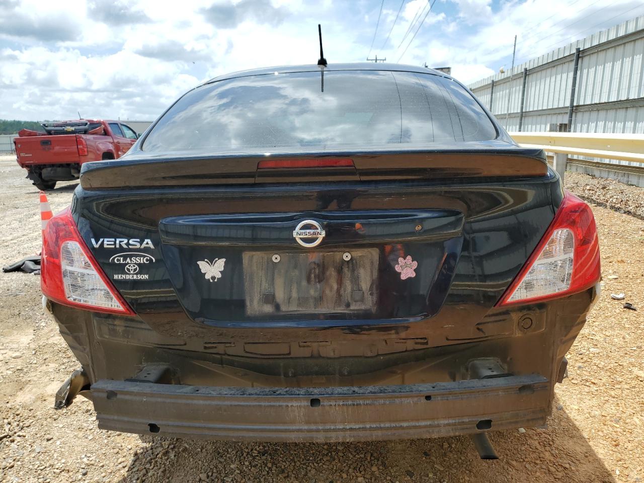 3N1CN7AP4HL860102 2017 Nissan Versa S