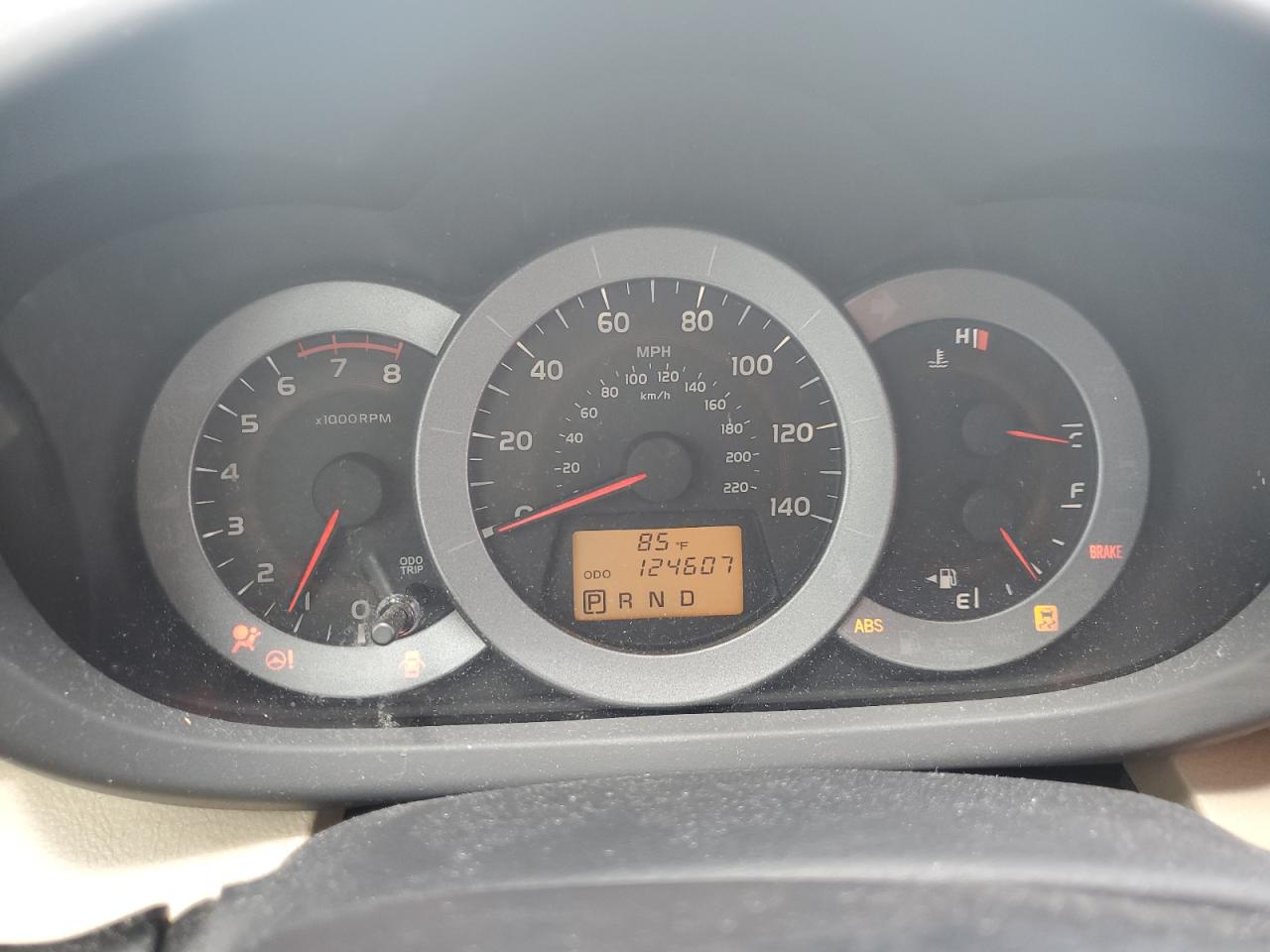 2T3ZF4DV0BW056215 2011 Toyota Rav4