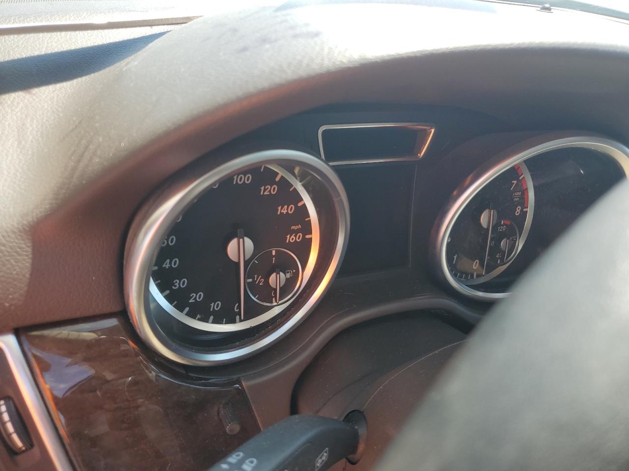 4JGDA5JB8EA426463 2014 Mercedes-Benz Ml 350