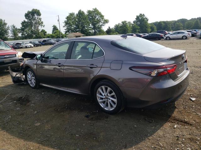 VIN 4T1R11AK9MU402801 2021 Toyota Camry, LE no.2