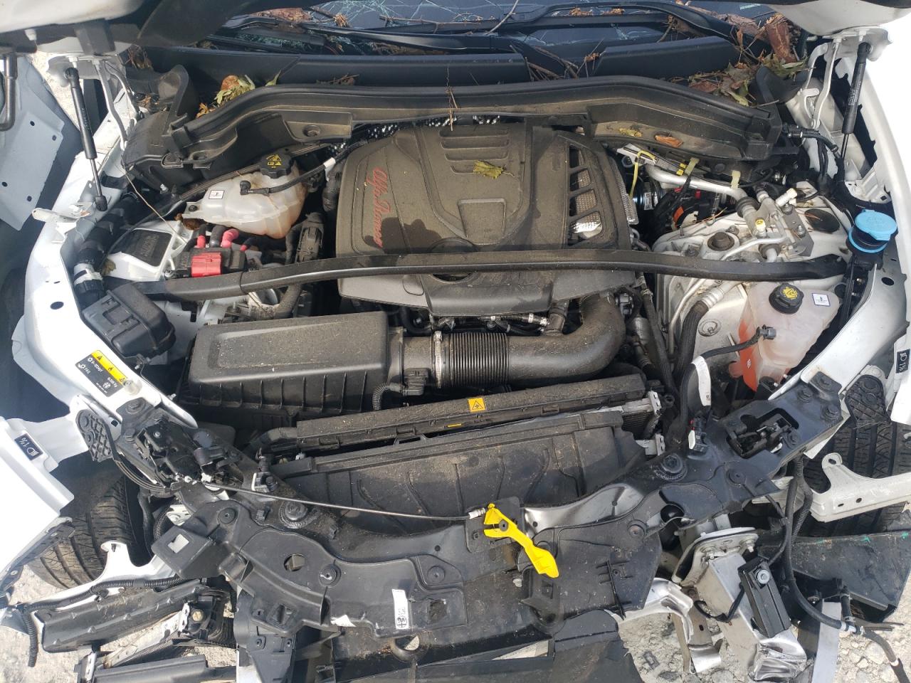 ZASPAKBN6N7D42137 2022 Alfa Romeo Stelvio Ti