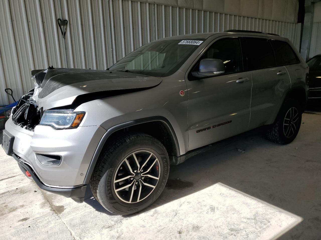 1C4RJFLG5KC718547 2019 Jeep Grand Cherokee Trailhawk