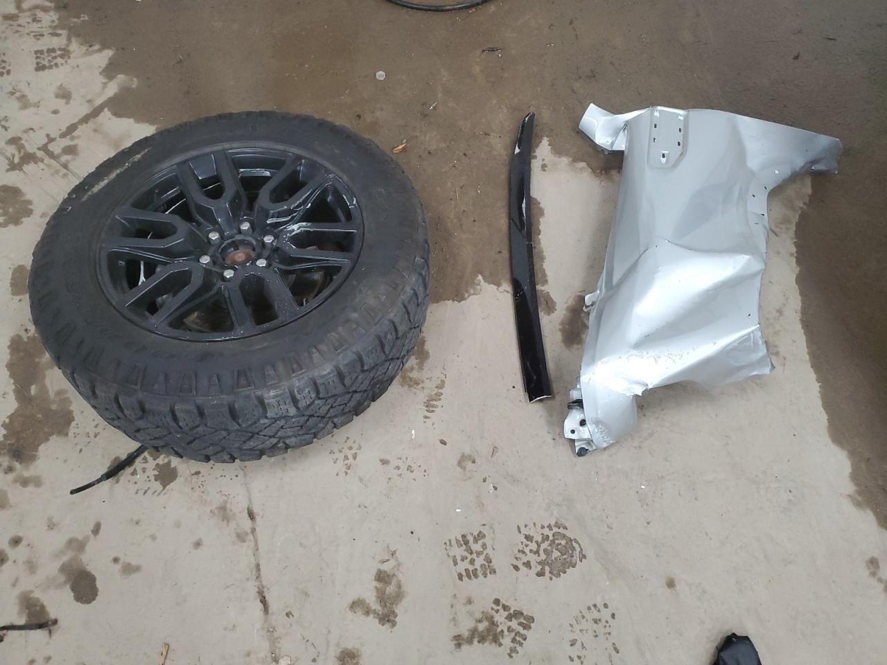 1GTR9CEDXKZ374530 2019 GMC Sierra K1500 Elevation