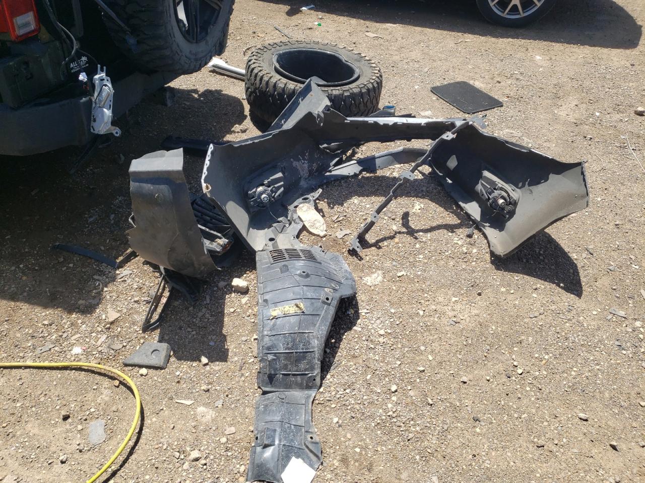 1C4BJWDG5EL263980 2014 Jeep Wrangler Unlimited Sport