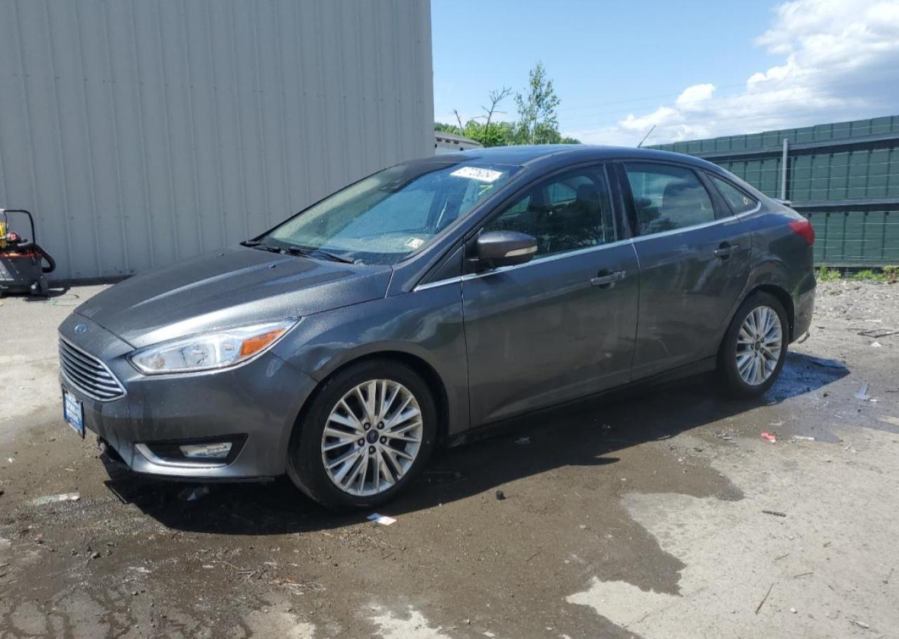 1FADP3J25HL218238 2017 Ford Focus Titanium