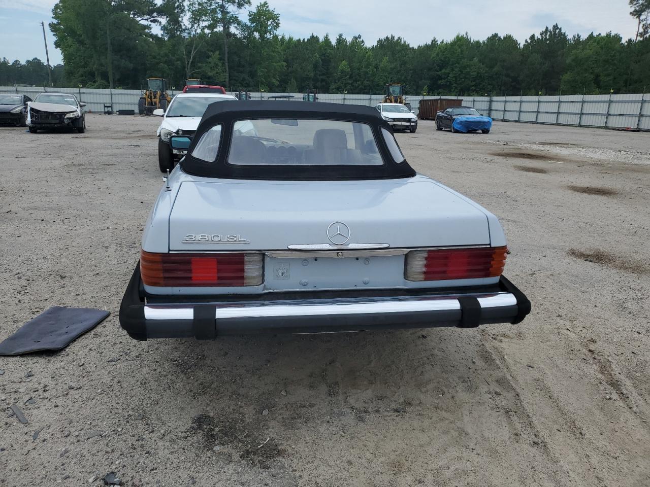 WDBBA45A7CB018064 1982 Mercedes-Benz 380 Sl