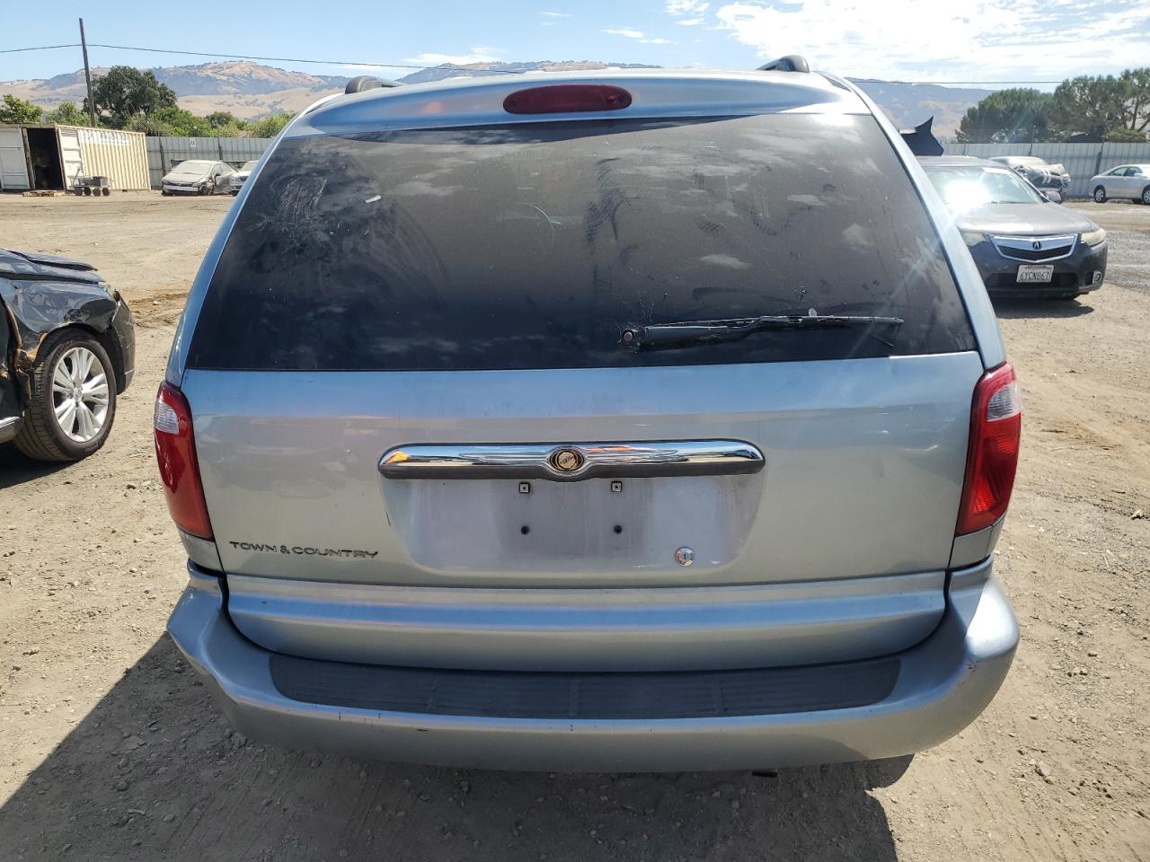 1A4GP45R16B755125 2006 Chrysler Town & Country