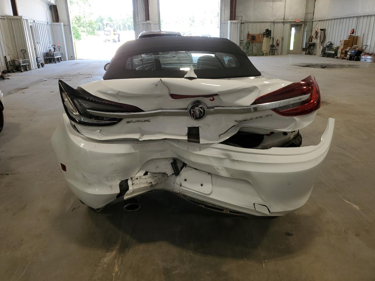 W04WH3N52JG036123 2018 Buick Cascada Premium