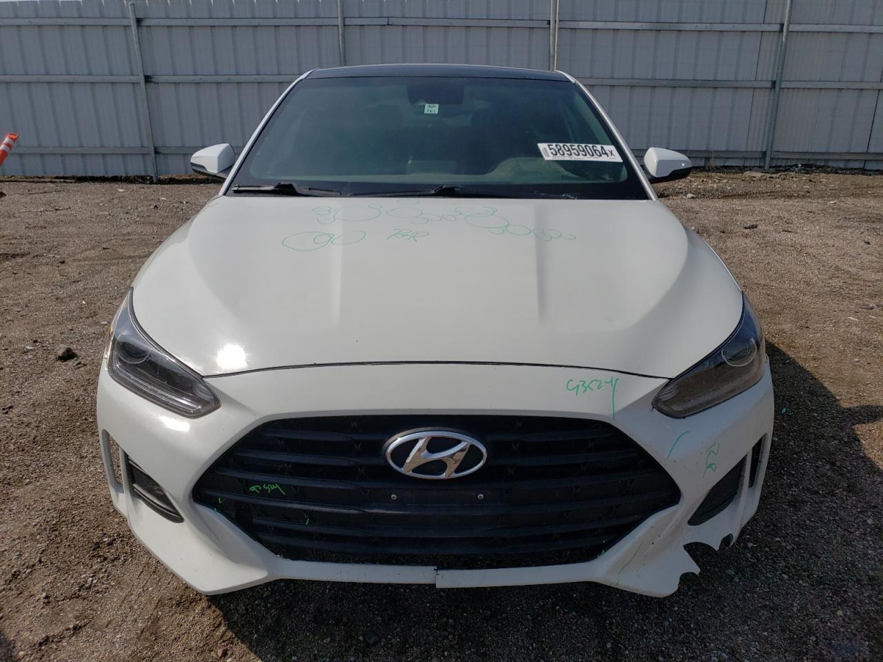 KMHTG6AFXLU027326 2020 Hyundai Veloster Base