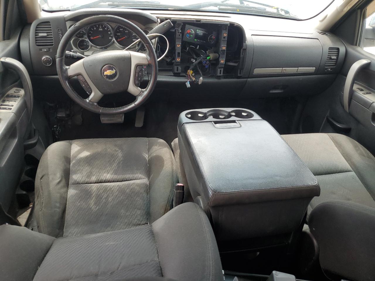 1GCSCSE0XAZ258415 2010 Chevrolet Silverado C1500 Lt