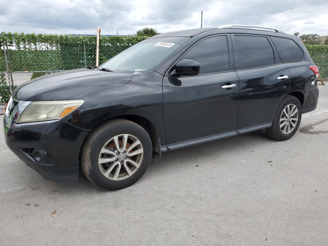 2016 Nissan Pathfinder S vin: 5N1AR2MN9GC642068