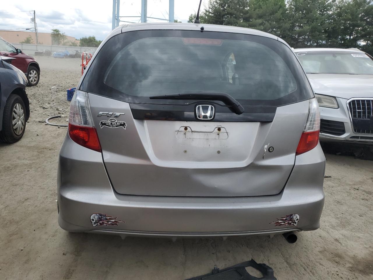 JHMGE8H20AS000671 2010 Honda Fit