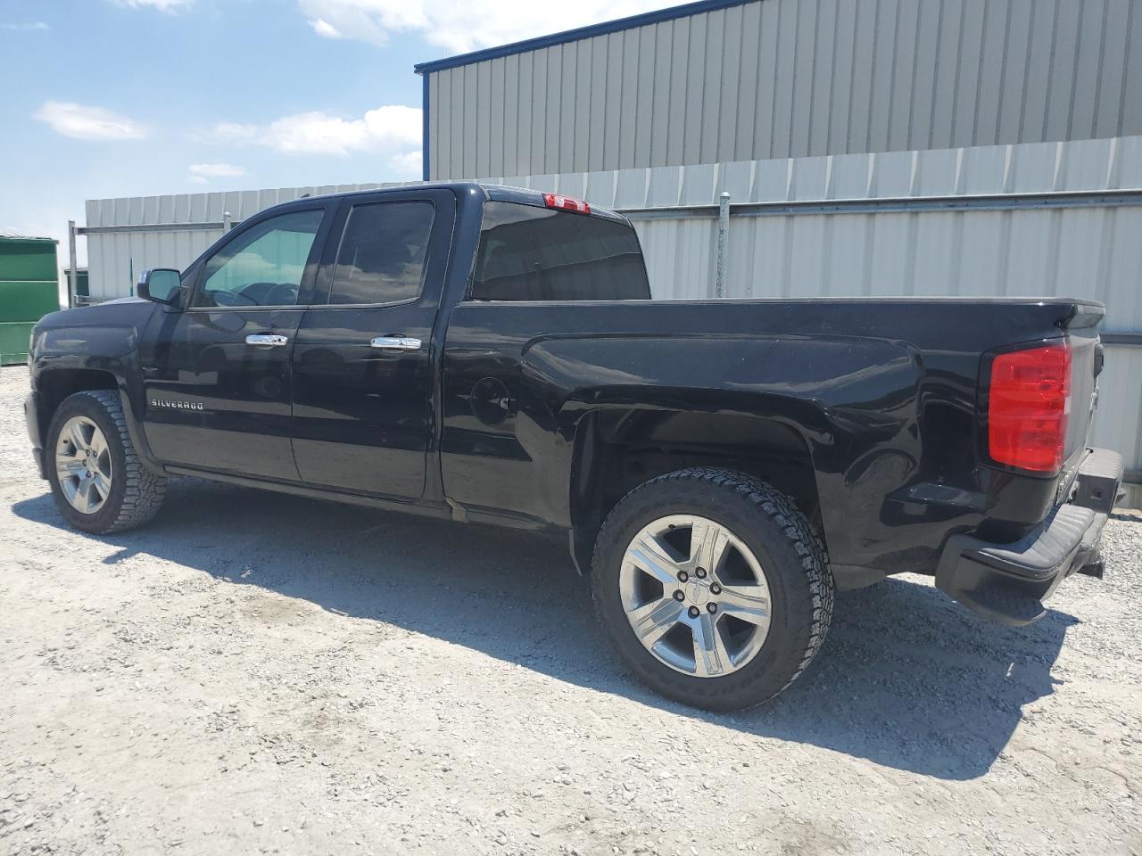 2017 Chevrolet Silverado C1500 Custom vin: 1GCRCPEC4HZ322934