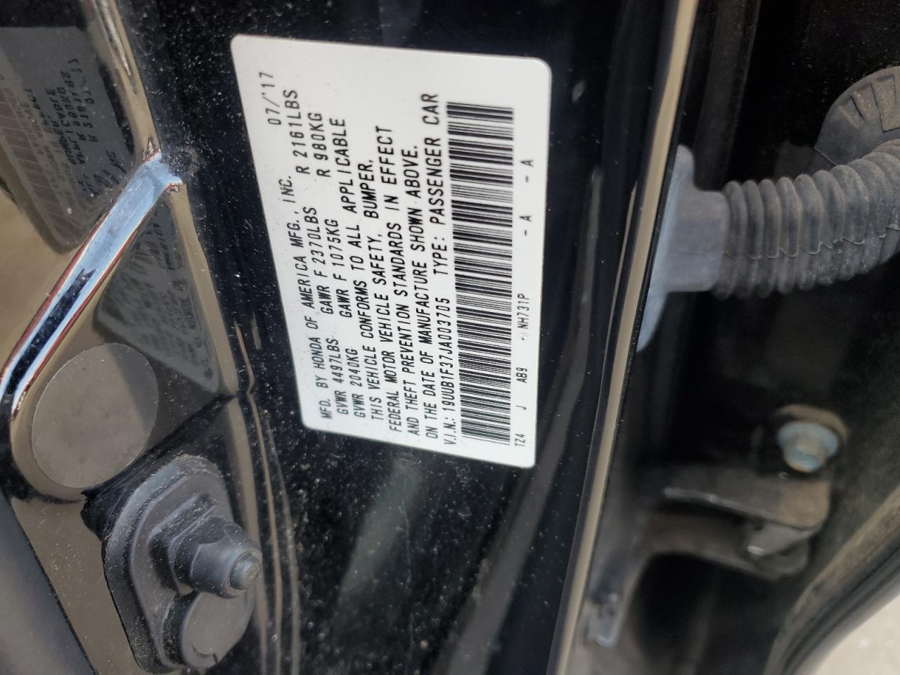 19UUB1F37JA003705 2018 Acura Tlx