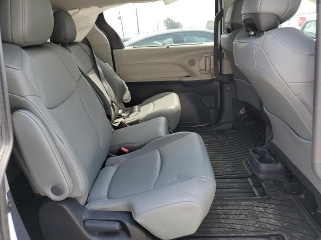 2023 TOYOTA SIENNA XLE - 5TDYRKECXPS173166