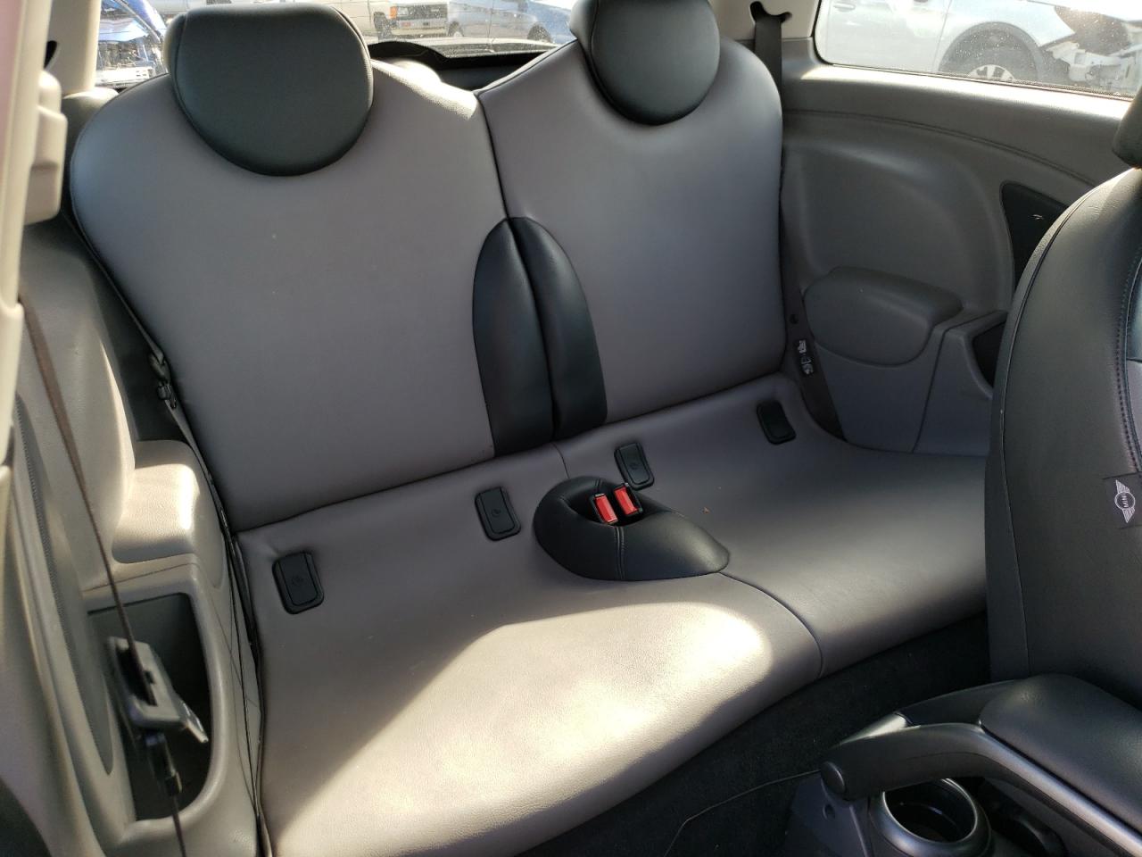 WMWRC33556TJ74626 2006 Mini Cooper