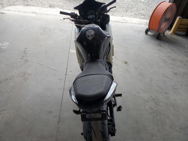 2016 KAWASAKI EX650 F - JKAEXEF18GDA29552