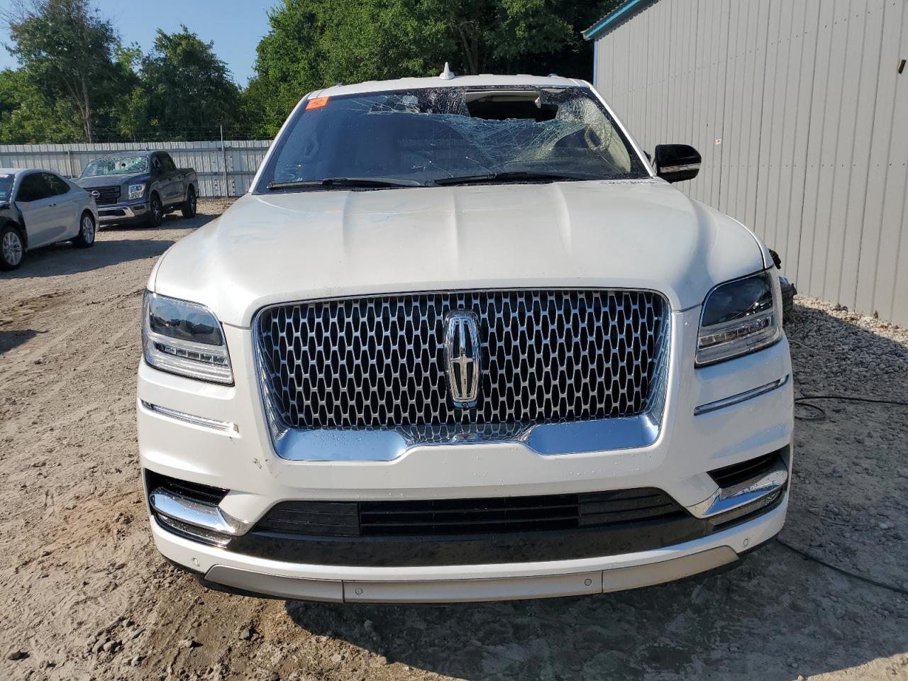 2019 Lincoln Navigator L Select vin: 5LMJJ3HT2KEL14023