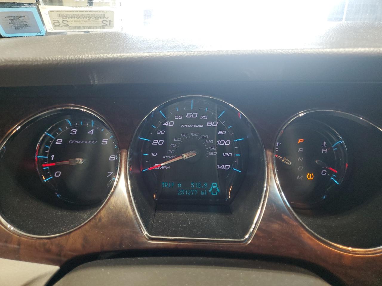 1FAHP2FW7BG138544 2011 Ford Taurus Limited