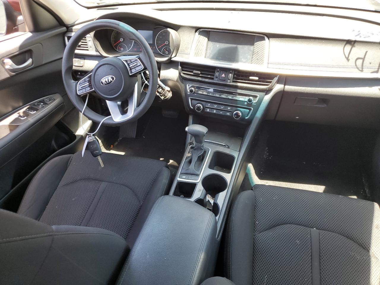 5XXGT4L37LG450671 2020 Kia Optima Lx