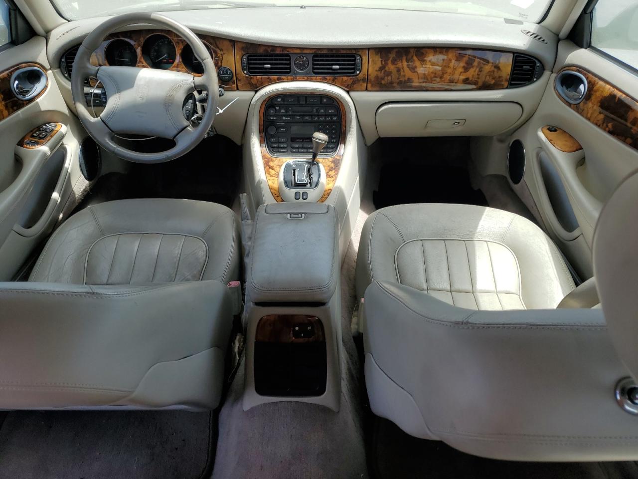 SAJHX1249WC815164 1998 Jaguar Xj8