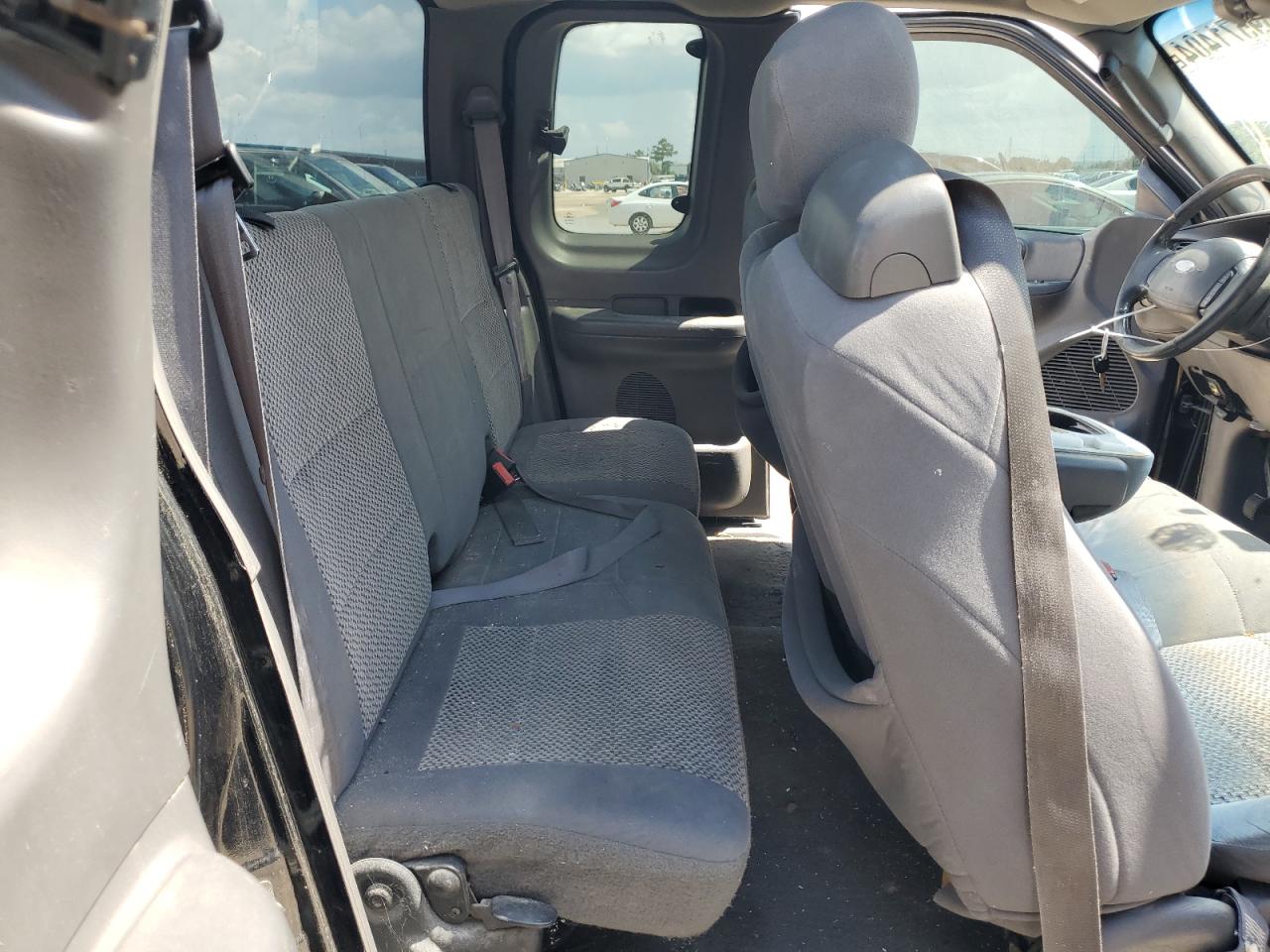 1FTRX17W82KE42499 2002 Ford F150