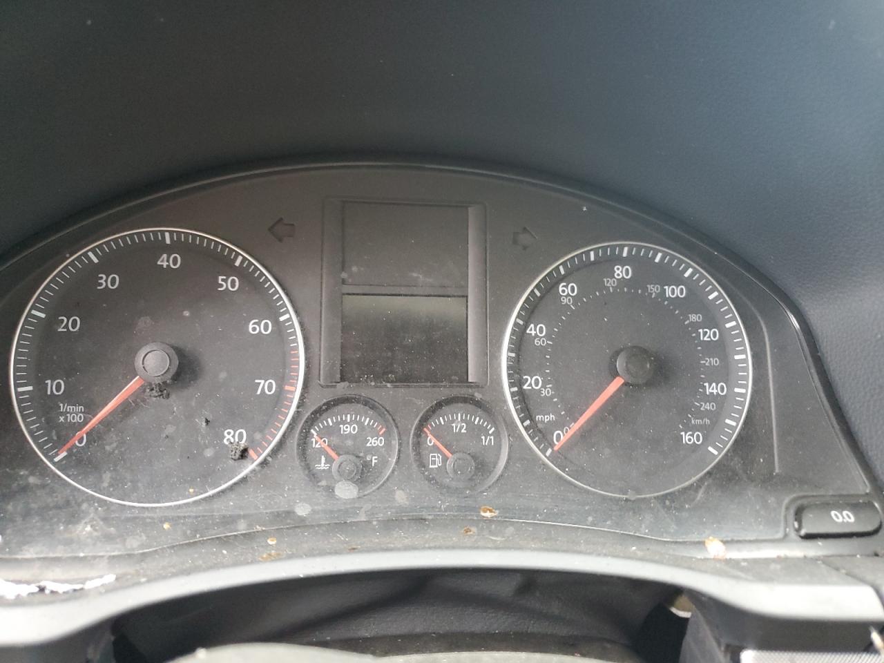 3VWRJ71K28M172453 2008 Volkswagen Jetta Wolfsburg