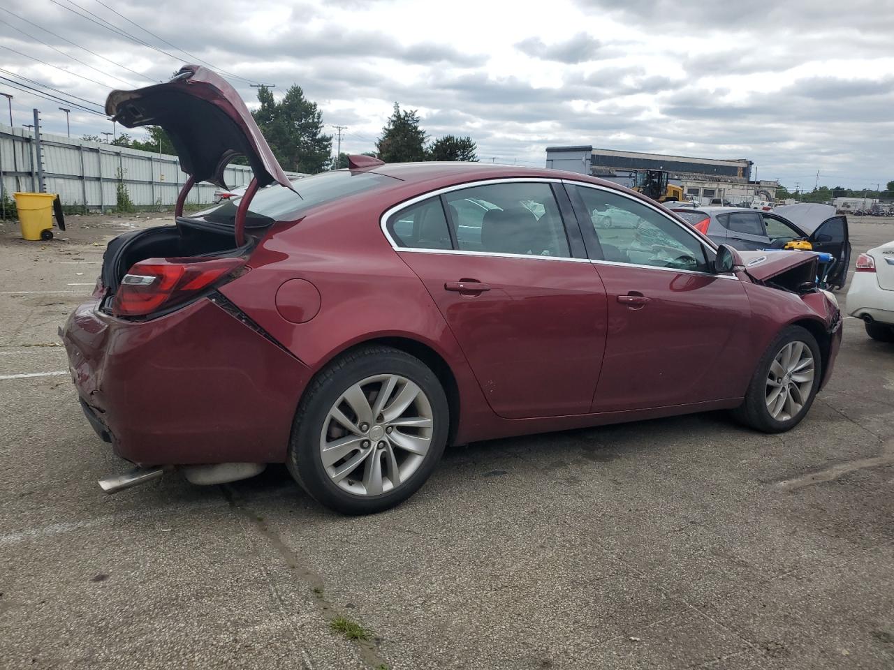 2G4GS5GX2G9179825 2016 Buick Regal Premium