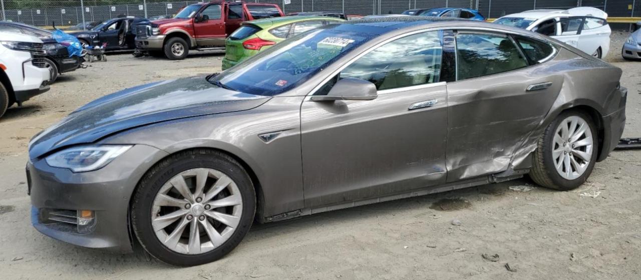 Tesla Model S 2016 