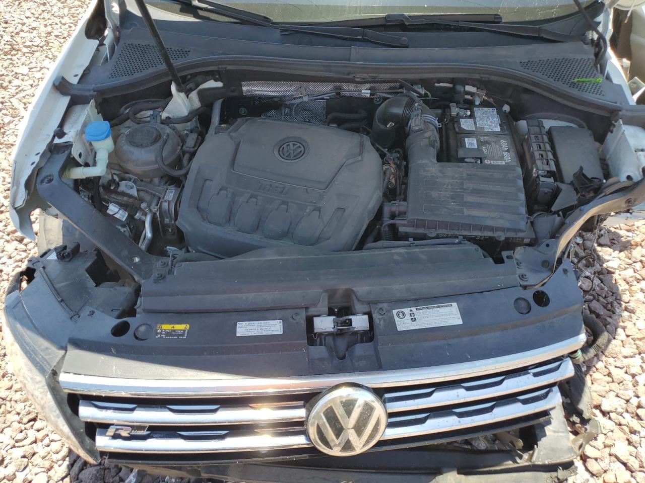 3VV3B7AX8KM033292 2019 Volkswagen Tiguan Se