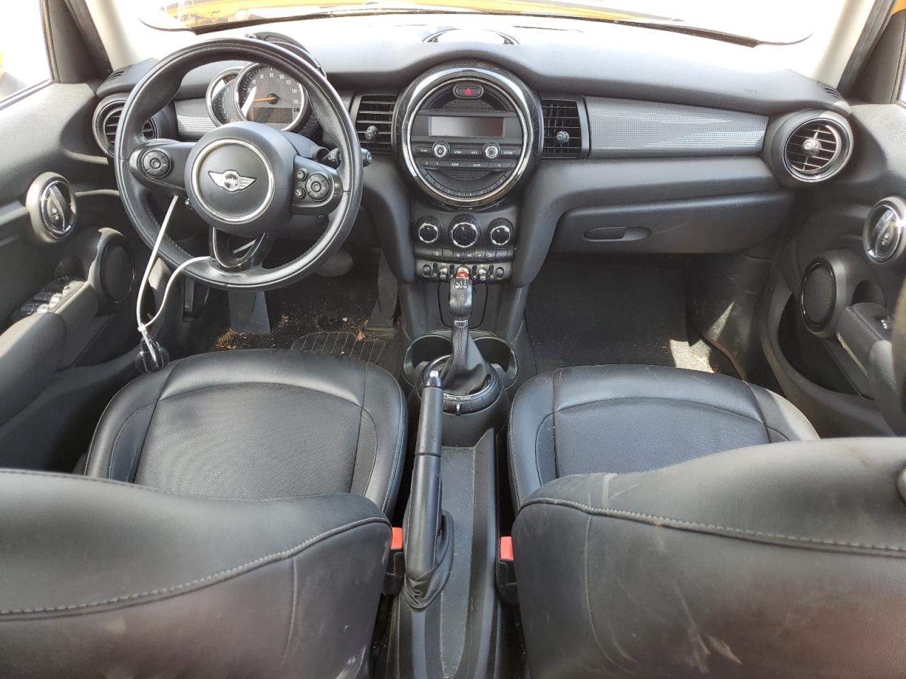 WMWXU1C53G2D10688 2016 Mini Cooper