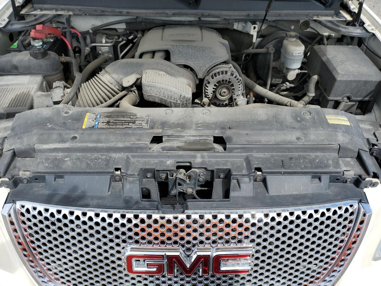 1GKUKMEF3AR183167 2010 GMC Yukon Xl Denali