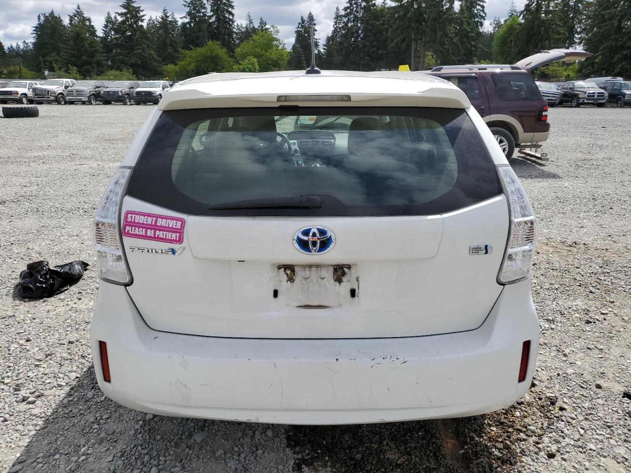 JTDZN3EU9E3328187 2014 Toyota Prius V