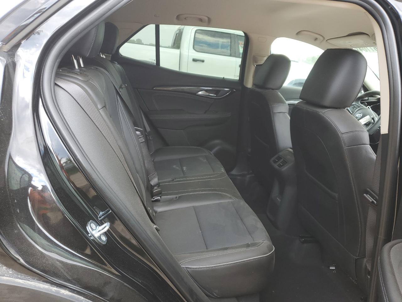 LRBFZPR47PD078193 2023 Buick Envision Essence