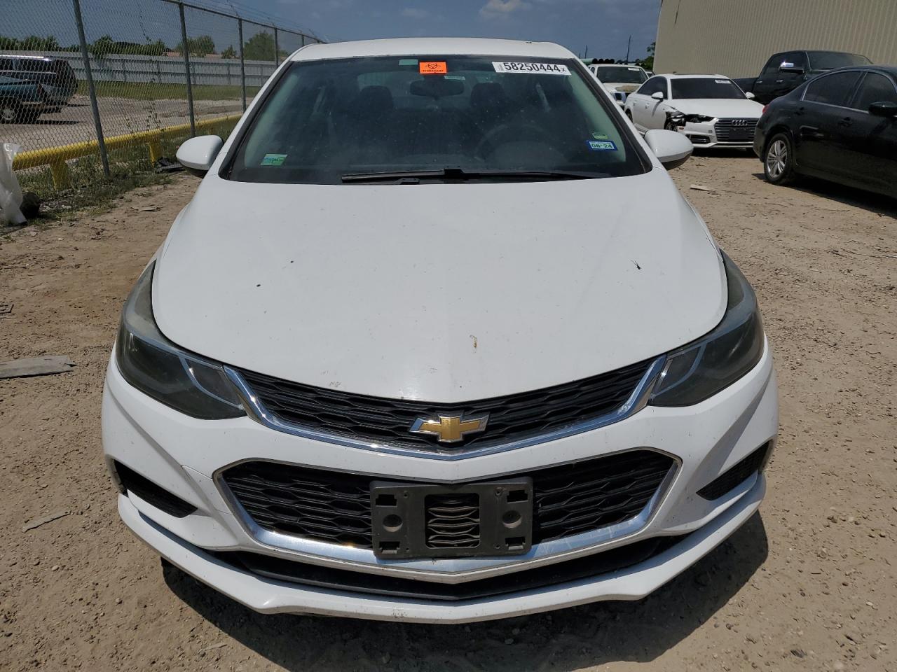 3G1BE5SM1HS566155 2017 Chevrolet Cruze Lt