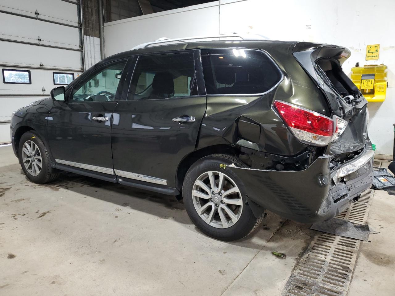 2016 Nissan Pathfinder S vin: 5N1AR2MM0GC651698