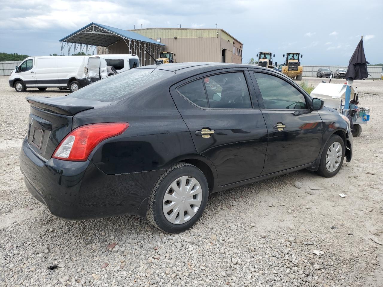 Lot #2809337993 2018 NISSAN VERSA S