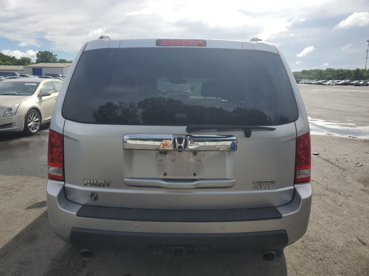 5FNYF4H83AB003898 2010 Honda Pilot Touring