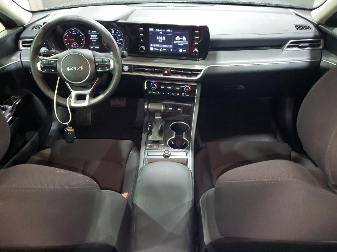 5XXG14J2XPG208172 2023 Kia K5 Lxs