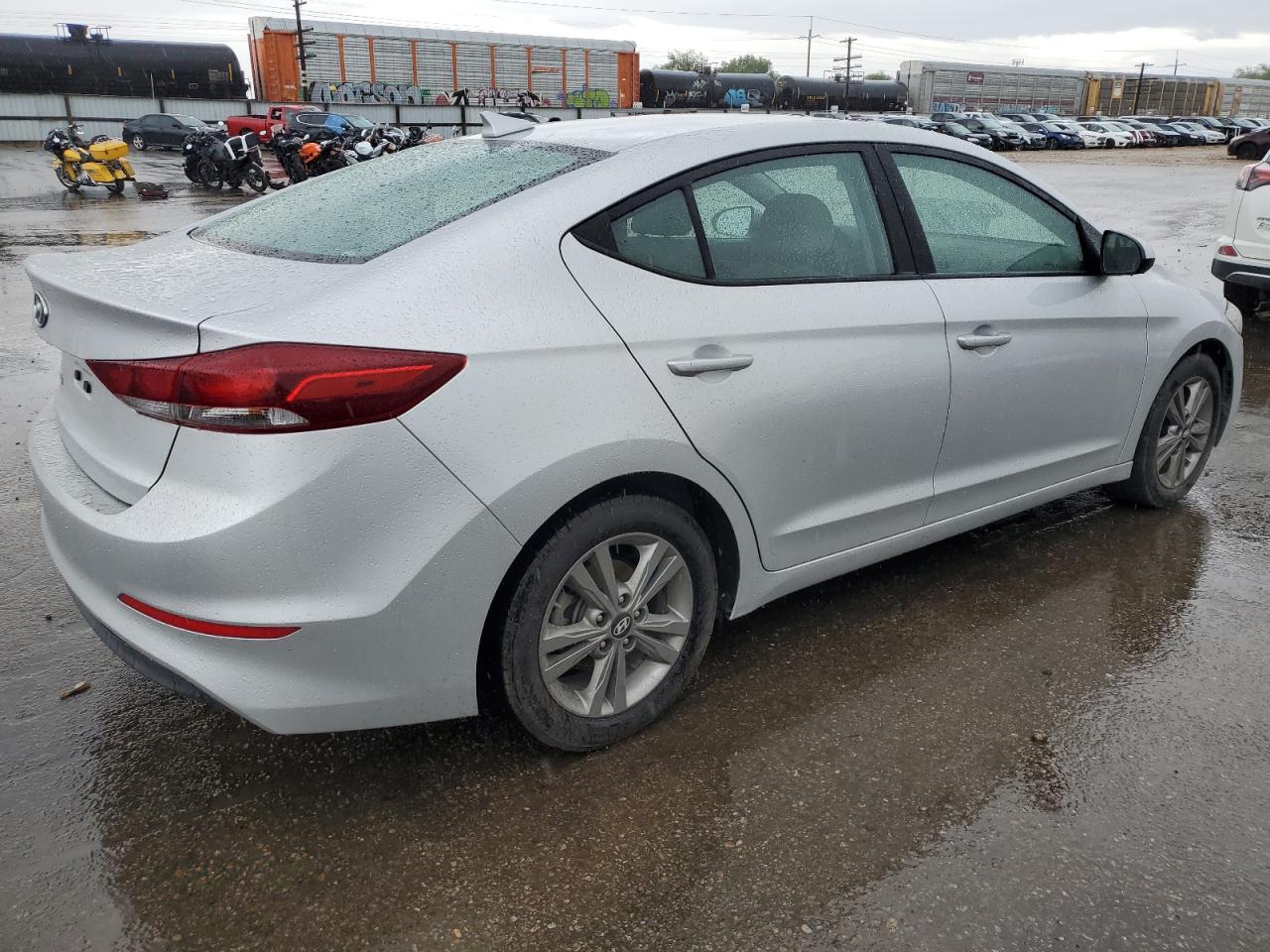 2018 Hyundai Elantra Sel vin: 5NPD84LF5JH367059