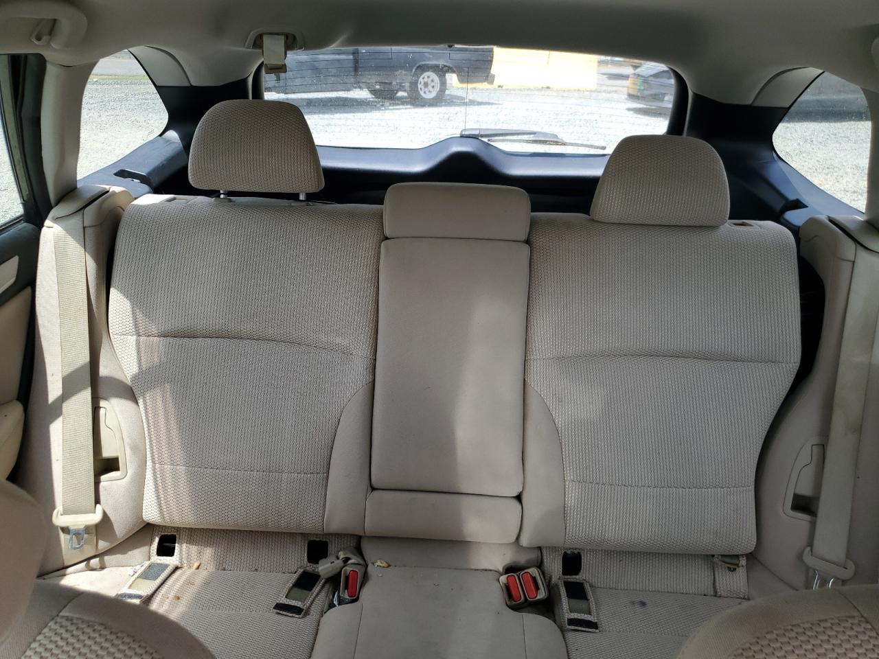 4S4BSACC3J3262900 2018 Subaru Outback 2.5I Premium