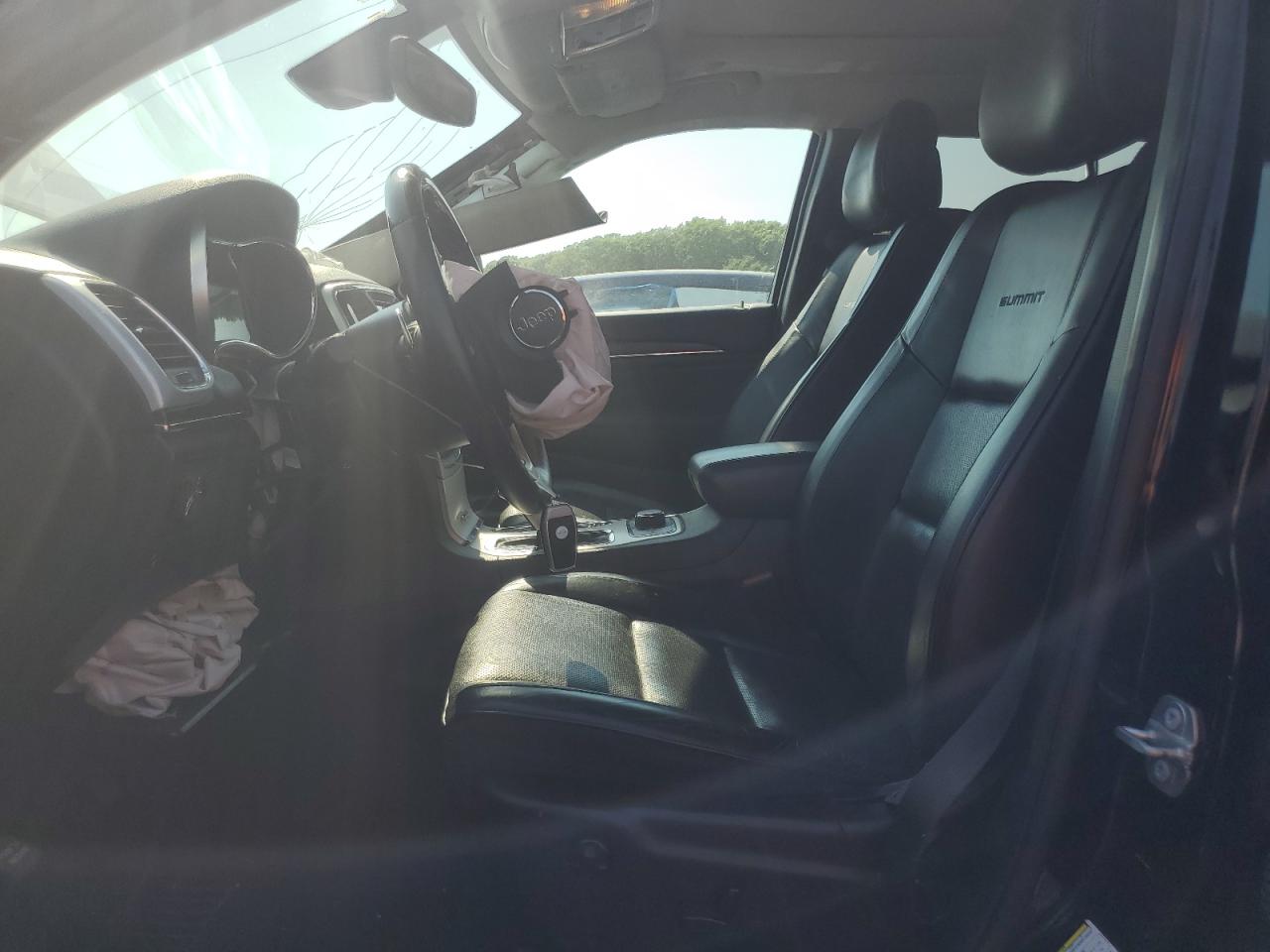 1C4RJFJG4JC460040 2018 Jeep Grand Cherokee Summit